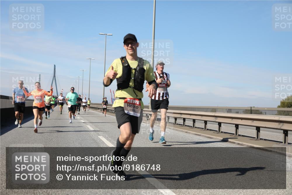 03.10.2025 - Köhlbrandbrückenlauf Yannick Fuchs http://msf.ph/oto/9186748 03.10.2025 11:45:07 Position 3 638, 15 meine-sportfotos.de