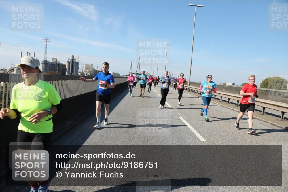 03.10.2025 - Köhlbrandbrückenlauf Yannick Fuchs http://msf.ph/oto/9186751 03.10.2025 12:05:56 Position 3  meine-sportfotos.de