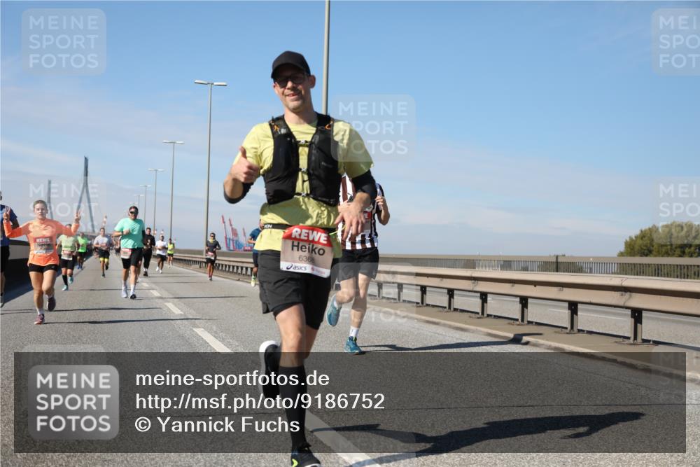 03.10.2025 - Köhlbrandbrückenlauf Yannick Fuchs http://msf.ph/oto/9186752 03.10.2025 11:45:07 Position 3 6368 meine-sportfotos.de