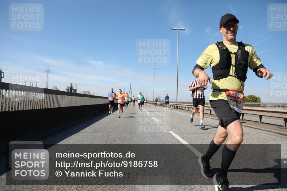 03.10.2025 - Köhlbrandbrückenlauf Yannick Fuchs http://msf.ph/oto/9186758 03.10.2025 11:45:07 Position 3 638 meine-sportfotos.de