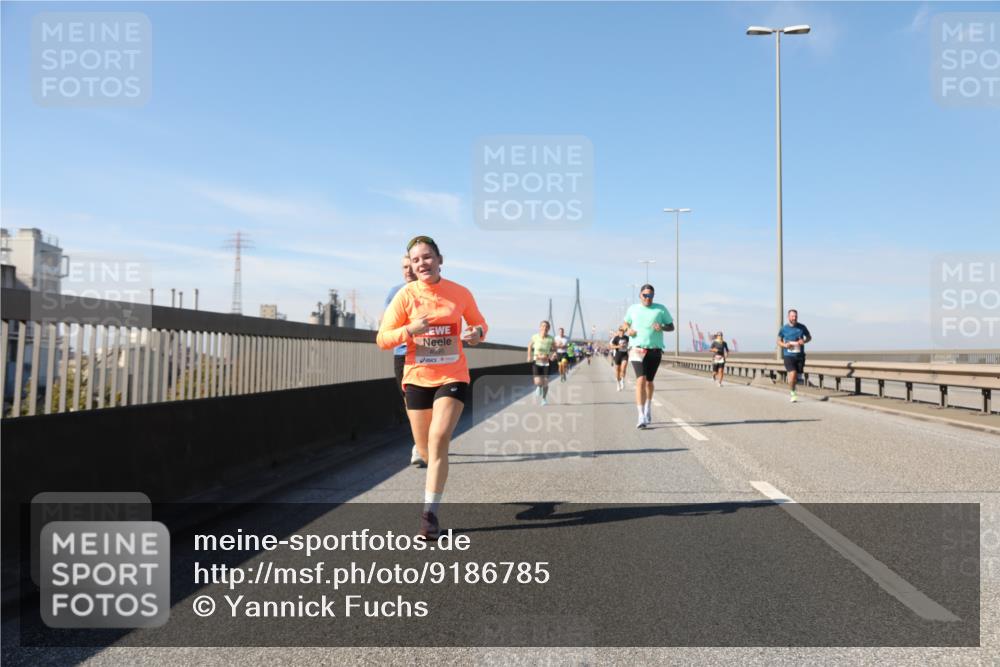 03.10.2025 - Köhlbrandbrückenlauf Yannick Fuchs http://msf.ph/oto/9186785 03.10.2025 11:45:09 Position 3  meine-sportfotos.de