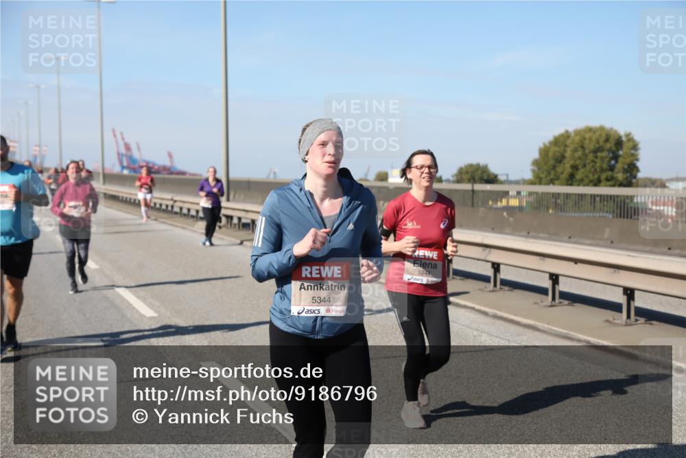 03.10.2025 - Köhlbrandbrückenlauf Yannick Fuchs http://msf.ph/oto/9186796 03.10.2025 12:05:58 Position 3 5344, 5244 meine-sportfotos.de