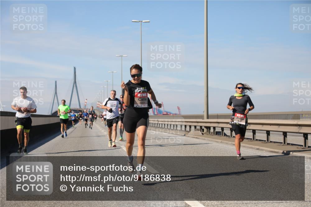 03.10.2025 - Köhlbrandbrückenlauf Yannick Fuchs http://msf.ph/oto/9186838 03.10.2025 11:45:13 Position 3 6601 meine-sportfotos.de