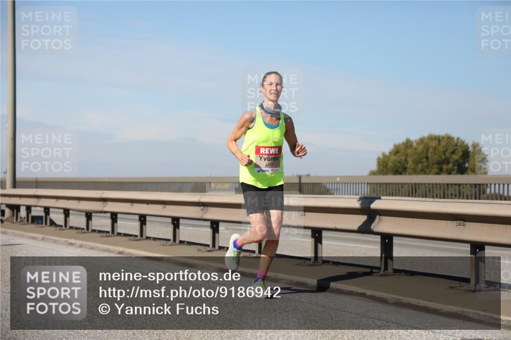 03.10.2025 - Köhlbrandbrückenlauf Yannick Fuchs http://msf.ph/oto/9186942 03.10.2025 11:45:21 Position 3 4219 meine-sportfotos.de