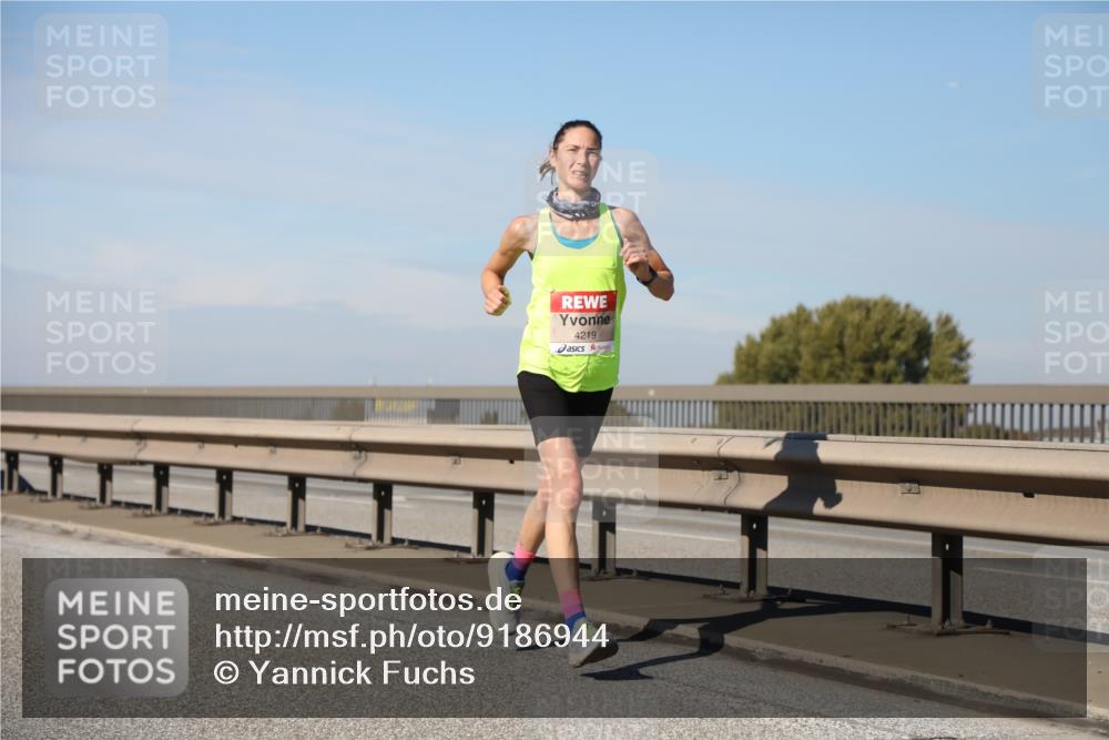 03.10.2025 - Köhlbrandbrückenlauf Yannick Fuchs http://msf.ph/oto/9186944 03.10.2025 11:45:21 Position 3 4219 meine-sportfotos.de