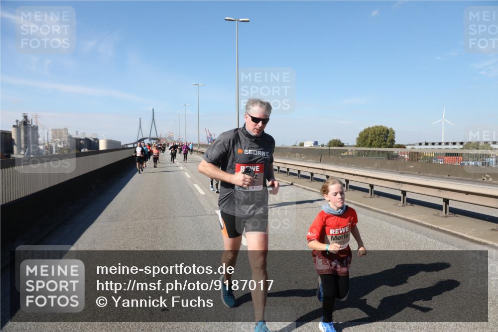 03.10.2025 - Köhlbrandbrückenlauf Yannick Fuchs http://msf.ph/oto/9187017 03.10.2025 12:06:13 Position 3  meine-sportfotos.de