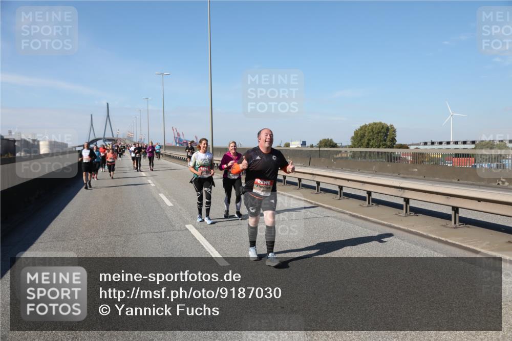 03.10.2025 - Köhlbrandbrückenlauf Yannick Fuchs http://msf.ph/oto/9187030 03.10.2025 12:06:14 Position 3  meine-sportfotos.de