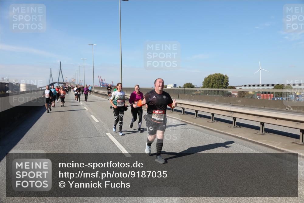 03.10.2025 - Köhlbrandbrückenlauf Yannick Fuchs http://msf.ph/oto/9187035 03.10.2025 12:06:14 Position 3  meine-sportfotos.de