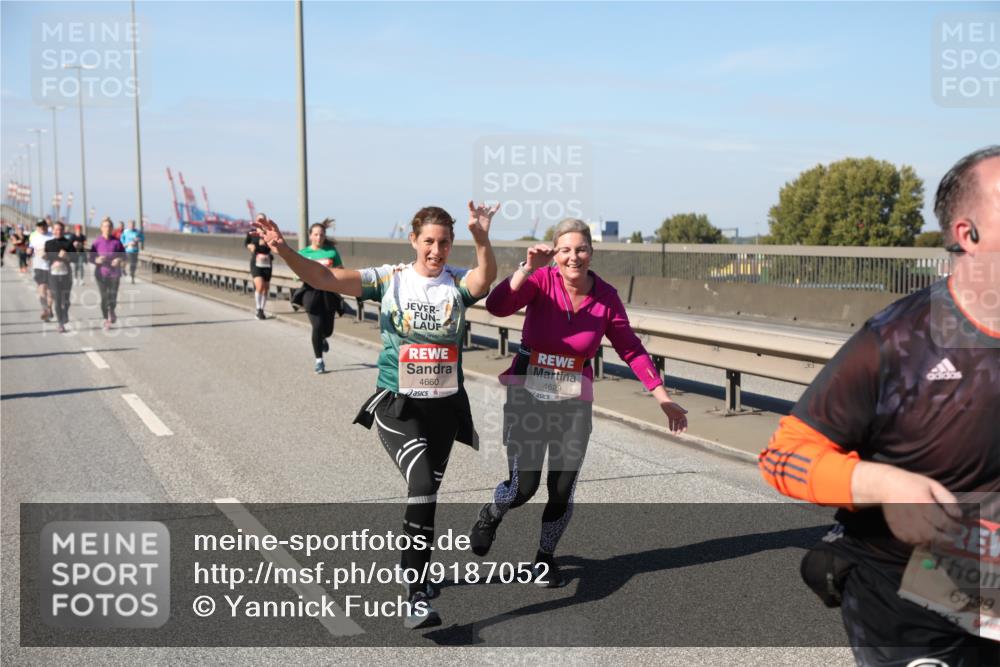 03.10.2025 - Köhlbrandbrückenlauf Yannick Fuchs http://msf.ph/oto/9187052 03.10.2025 12:06:15 Position 3 4660, 4629, 6439 meine-sportfotos.de