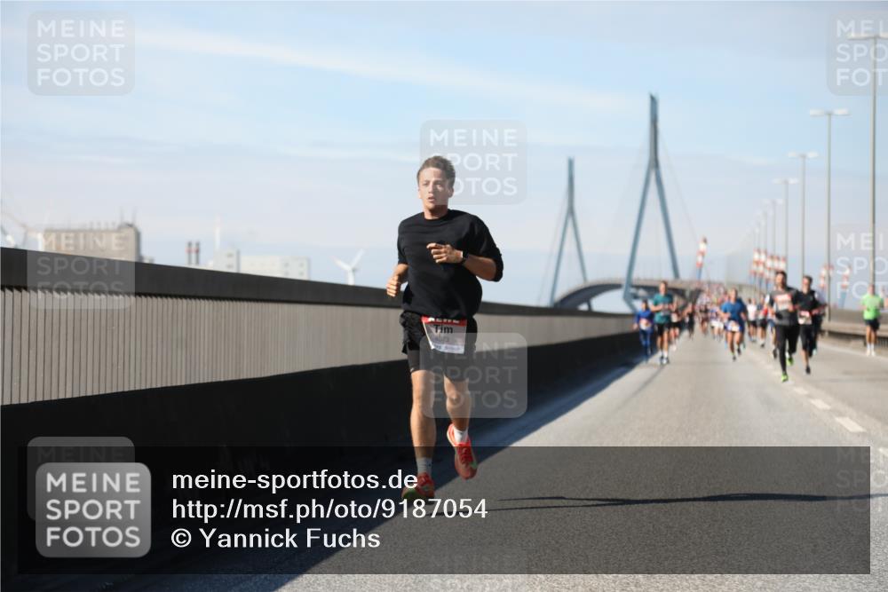 03.10.2025 - Köhlbrandbrückenlauf Yannick Fuchs http://msf.ph/oto/9187054 03.10.2025 11:45:30 Position 3 4073 meine-sportfotos.de