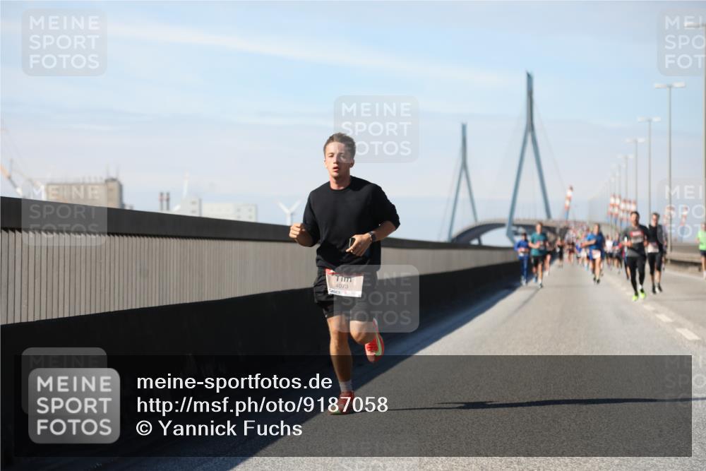 03.10.2025 - Köhlbrandbrückenlauf Yannick Fuchs http://msf.ph/oto/9187058 03.10.2025 11:45:31 Position 3 4073 meine-sportfotos.de