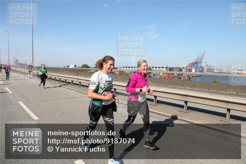03.10.2025 - Köhlbrandbrückenlauf Yannick Fuchs http://msf.ph/oto/9187074 03.10.2025 12:06:17 Position 3 4660 meine-sportfotos.de