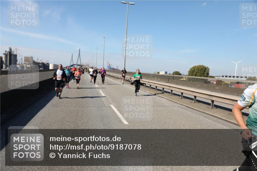 03.10.2025 - Köhlbrandbrückenlauf Yannick Fuchs http://msf.ph/oto/9187078 03.10.2025 12:06:17 Position 3  meine-sportfotos.de