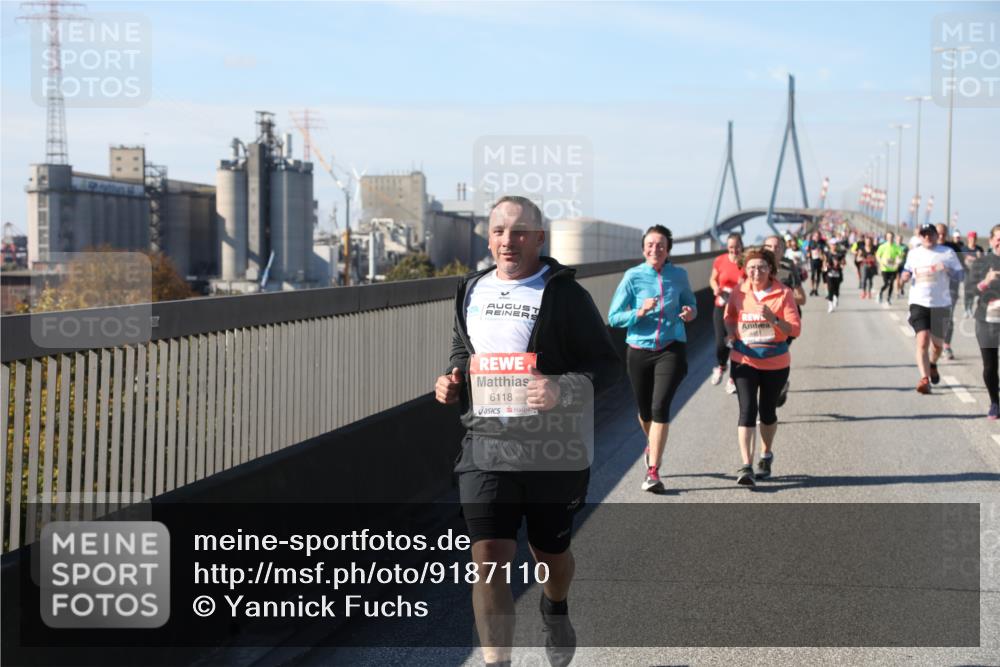 03.10.2025 - Köhlbrandbrückenlauf Yannick Fuchs http://msf.ph/oto/9187110 03.10.2025 12:06:19 Position 3 6118 meine-sportfotos.de