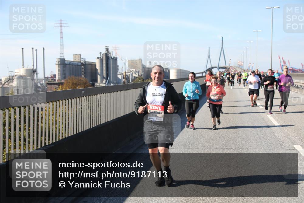 03.10.2025 - Köhlbrandbrückenlauf Yannick Fuchs http://msf.ph/oto/9187113 03.10.2025 12:06:19 Position 3 6118 meine-sportfotos.de