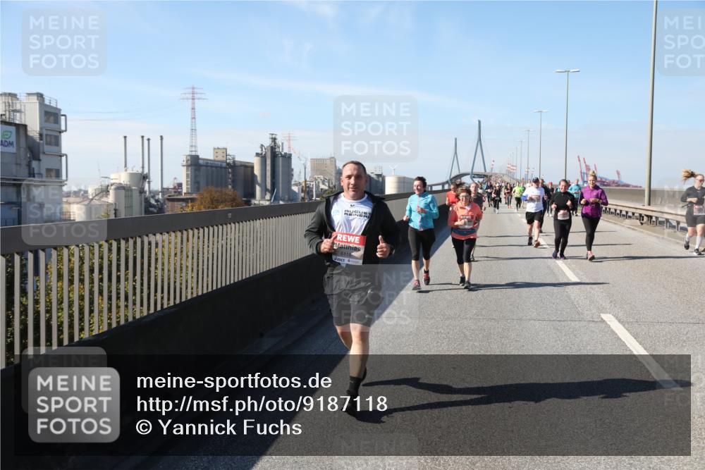 03.10.2025 - Köhlbrandbrückenlauf Yannick Fuchs http://msf.ph/oto/9187118 03.10.2025 12:06:19 Position 3 6118 meine-sportfotos.de