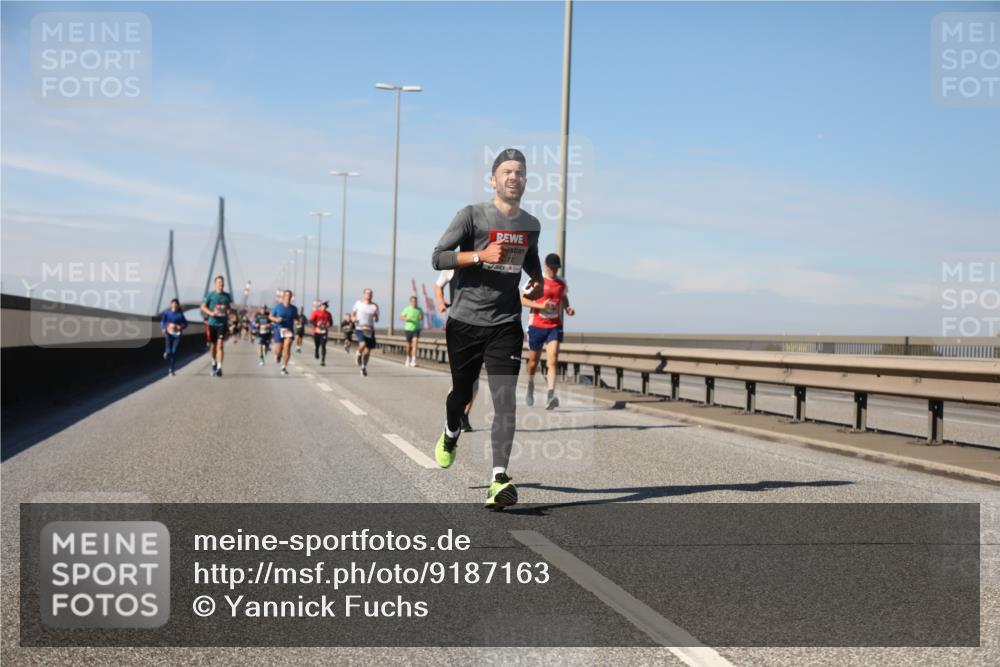03.10.2025 - Köhlbrandbrückenlauf Yannick Fuchs http://msf.ph/oto/9187163 03.10.2025 11:45:39 Position 3  meine-sportfotos.de