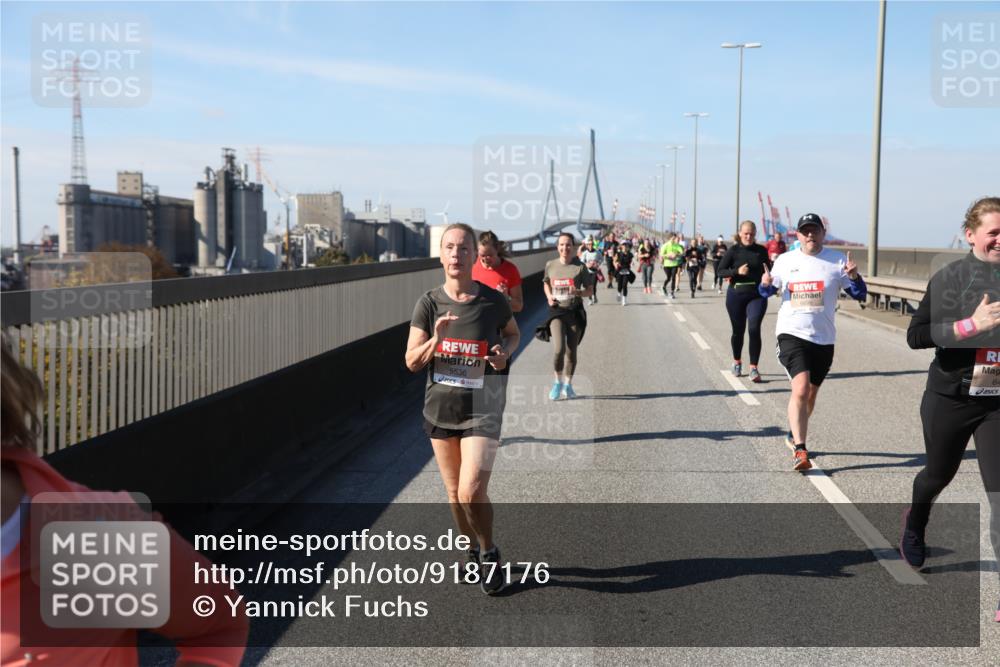 03.10.2025 - Köhlbrandbrückenlauf Yannick Fuchs http://msf.ph/oto/9187176 03.10.2025 12:06:22 Position 3 5536 meine-sportfotos.de
