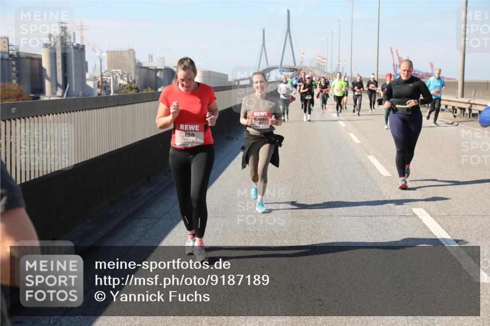 03.10.2025 - Köhlbrandbrückenlauf Yannick Fuchs http://msf.ph/oto/9187189 03.10.2025 12:06:24 Position 3 6513, 6607 meine-sportfotos.de