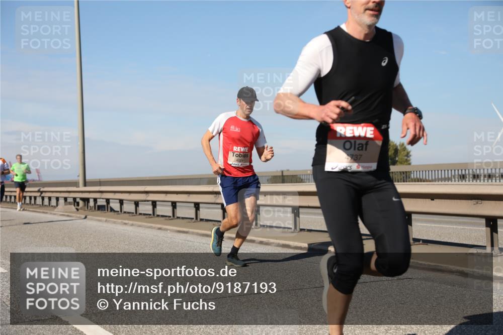 03.10.2025 - Köhlbrandbrückenlauf Yannick Fuchs http://msf.ph/oto/9187193 03.10.2025 11:45:42 Position 3 4024, 4737 meine-sportfotos.de
