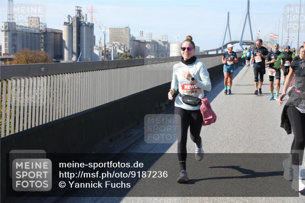 03.10.2025 - Köhlbrandbrückenlauf Yannick Fuchs http://msf.ph/oto/9187236 03.10.2025 12:06:31 Position 3 092 meine-sportfotos.de