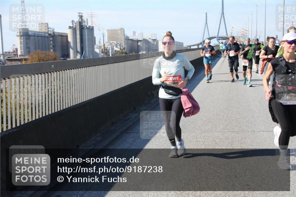 03.10.2025 - Köhlbrandbrückenlauf Yannick Fuchs http://msf.ph/oto/9187238 03.10.2025 12:06:31 Position 3 292, 5314 meine-sportfotos.de
