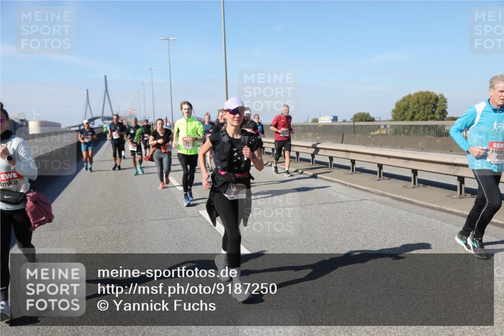 03.10.2025 - Köhlbrandbrückenlauf Yannick Fuchs http://msf.ph/oto/9187250 03.10.2025 12:06:31 Position 3 292, 5314 meine-sportfotos.de