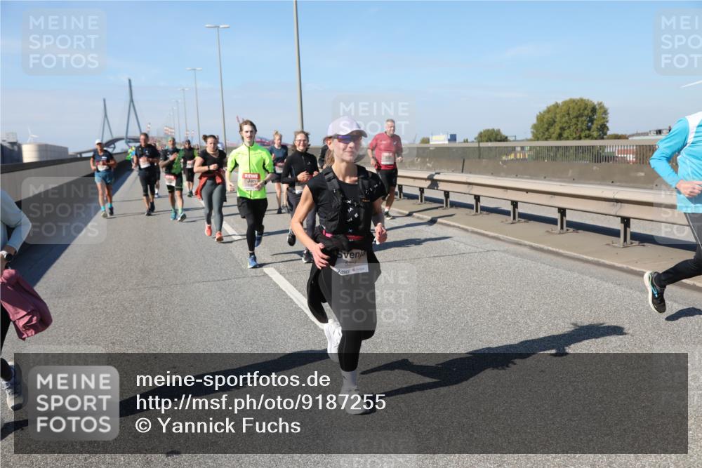 03.10.2025 - Köhlbrandbrückenlauf Yannick Fuchs http://msf.ph/oto/9187255 03.10.2025 12:06:31 Position 3 5314 meine-sportfotos.de