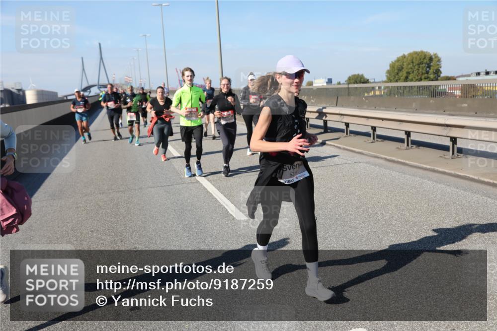 03.10.2025 - Köhlbrandbrückenlauf Yannick Fuchs http://msf.ph/oto/9187259 03.10.2025 12:06:32 Position 3 5314 meine-sportfotos.de