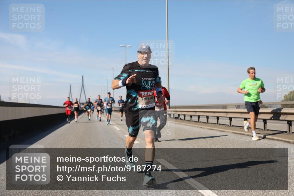 03.10.2025 - Köhlbrandbrückenlauf Yannick Fuchs http://msf.ph/oto/9187274 03.10.2025 11:45:48 Position 3 6187 meine-sportfotos.de