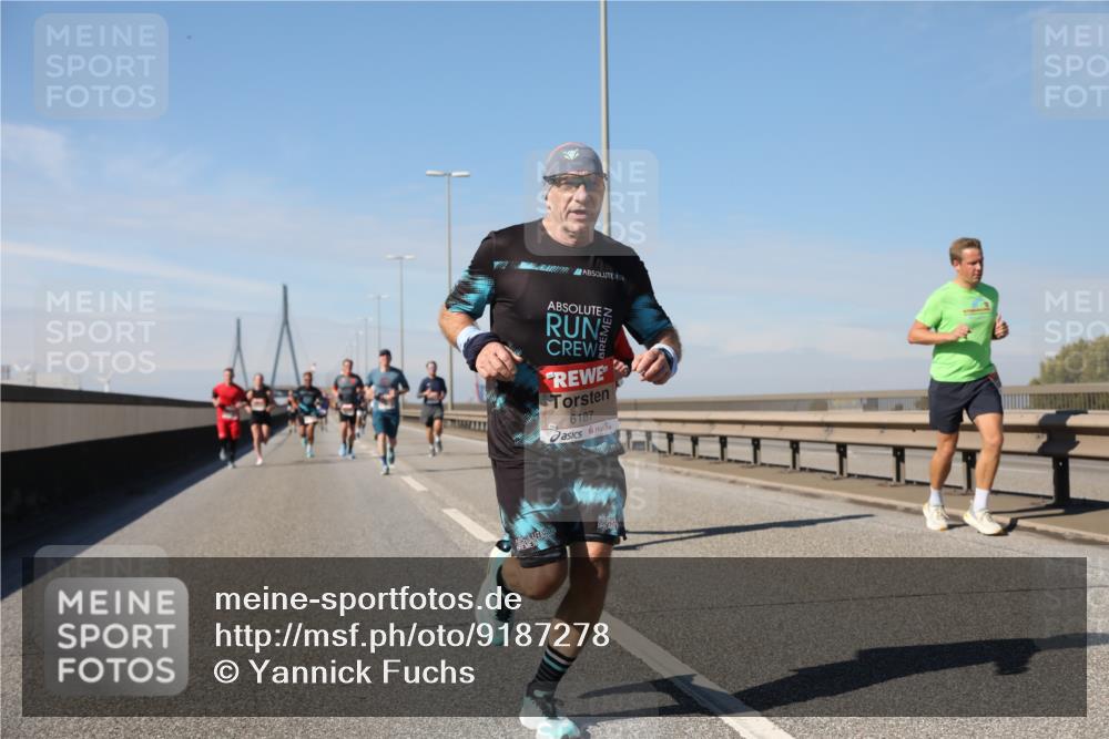 03.10.2025 - Köhlbrandbrückenlauf Yannick Fuchs http://msf.ph/oto/9187278 03.10.2025 11:45:48 Position 3 6187 meine-sportfotos.de