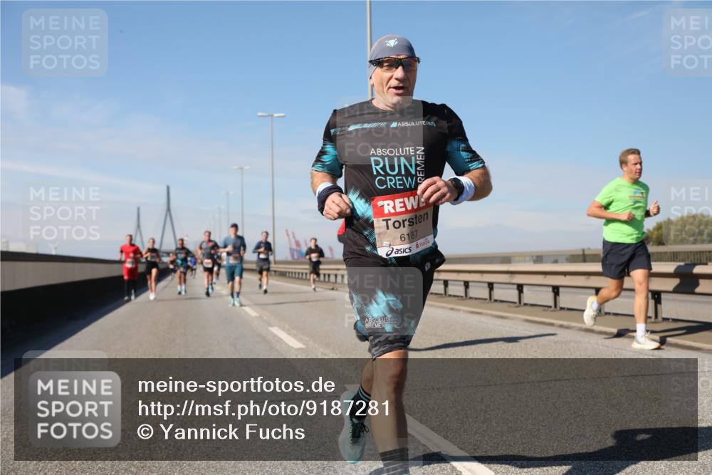 03.10.2025 - Köhlbrandbrückenlauf Yannick Fuchs http://msf.ph/oto/9187281 03.10.2025 11:45:48 Position 3 6187 meine-sportfotos.de