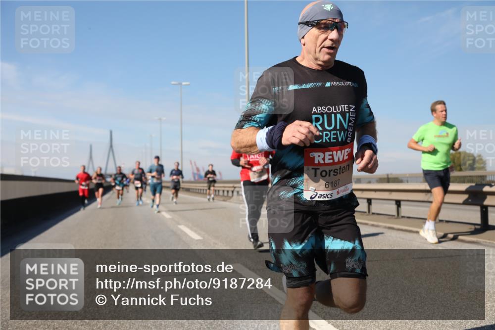 03.10.2025 - Köhlbrandbrückenlauf Yannick Fuchs http://msf.ph/oto/9187284 03.10.2025 11:45:48 Position 3 6187 meine-sportfotos.de