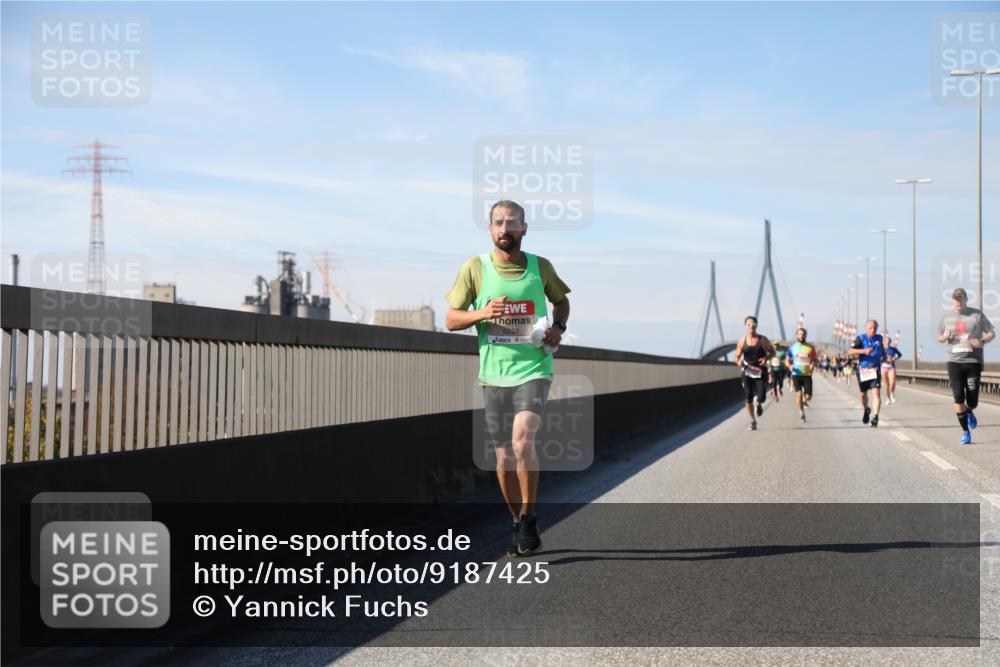 03.10.2025 - Köhlbrandbrückenlauf Yannick Fuchs http://msf.ph/oto/9187425 03.10.2025 11:45:57 Position 3 6235 meine-sportfotos.de