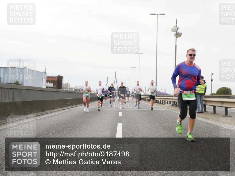 03.10.2025 - Köhlbrandbrückenlauf Matties Gatica Varas http://msf.ph/oto/9187498 03.10.2025 15:50:35 Position 3 8924 meine-sportfotos.de