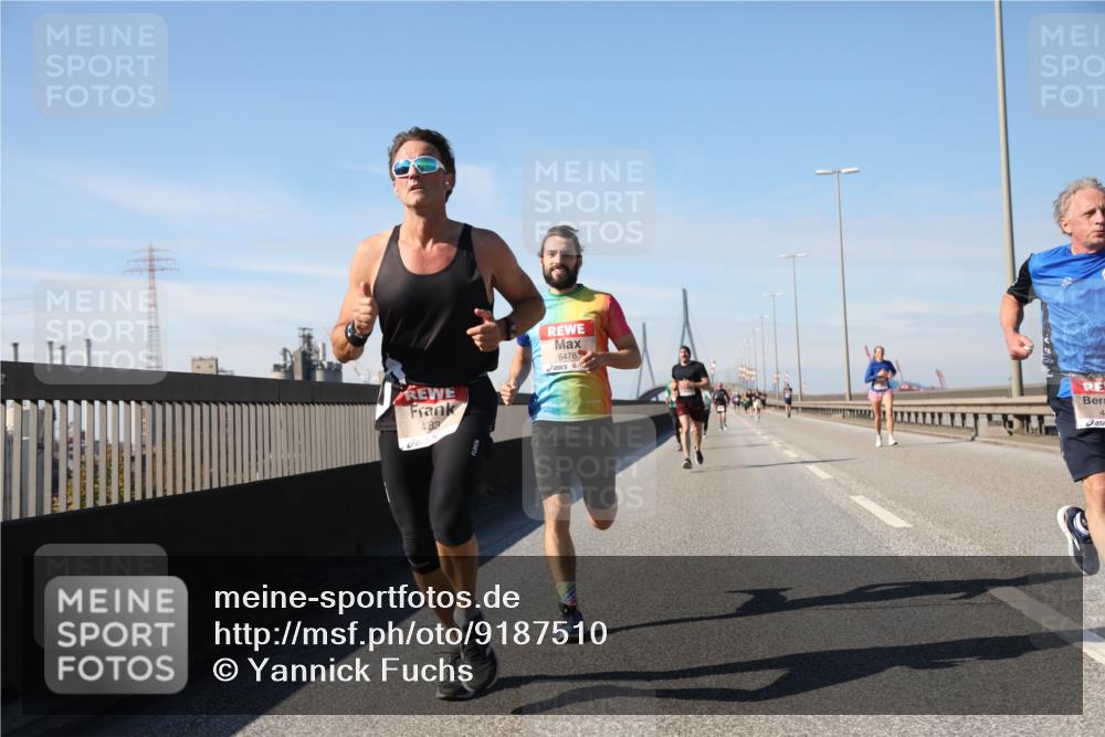 03.10.2025 - Köhlbrandbrückenlauf Yannick Fuchs http://msf.ph/oto/9187510 03.10.2025 11:46:03 Position 3 483, 6478 meine-sportfotos.de