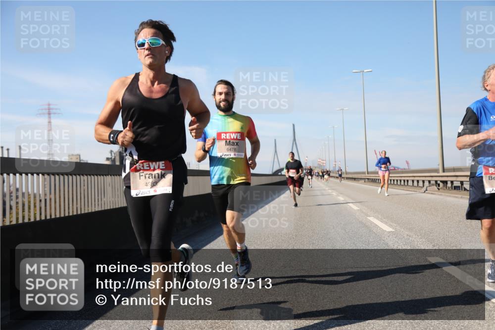 03.10.2025 - Köhlbrandbrückenlauf Yannick Fuchs http://msf.ph/oto/9187513 03.10.2025 11:46:03 Position 3 4283, 6478 meine-sportfotos.de