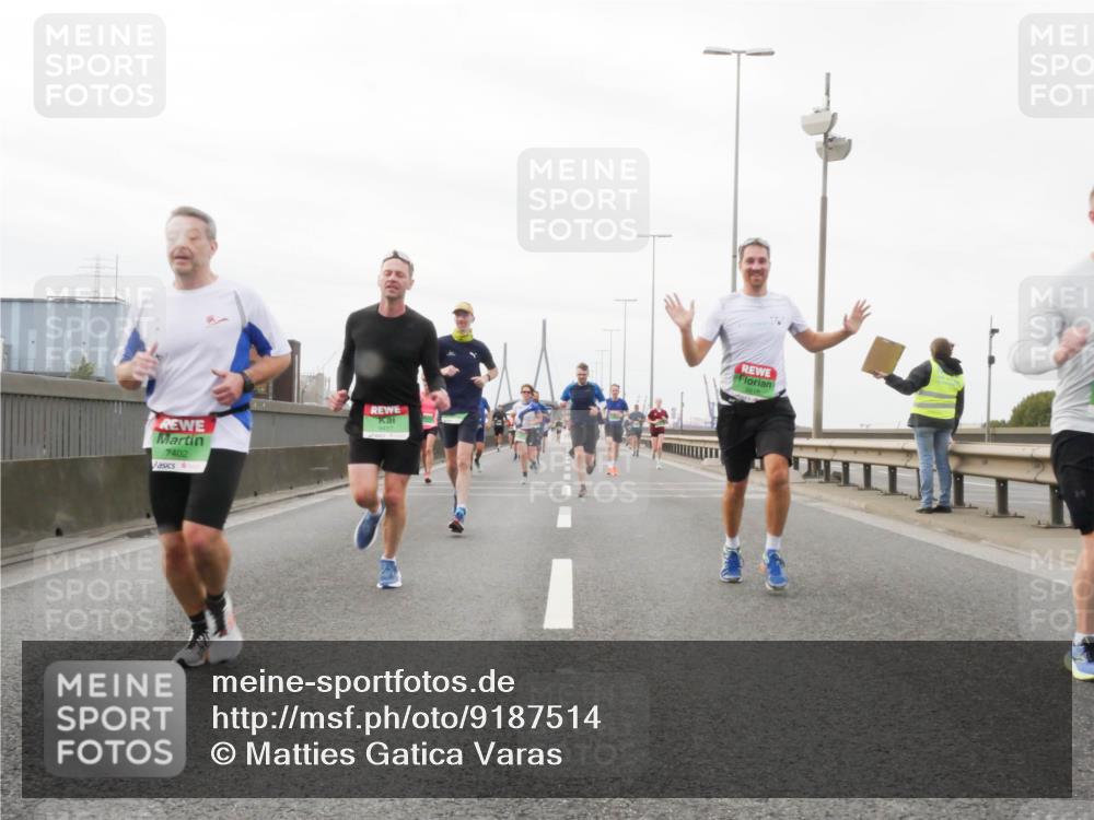 03.10.2025 - Köhlbrandbrückenlauf Matties Gatica Varas http://msf.ph/oto/9187514 03.10.2025 15:50:39 Position 3 7402 meine-sportfotos.de