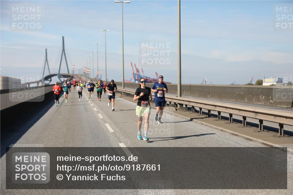03.10.2025 - Köhlbrandbrückenlauf Yannick Fuchs http://msf.ph/oto/9187661 03.10.2025 11:46:18 Position 3  meine-sportfotos.de
