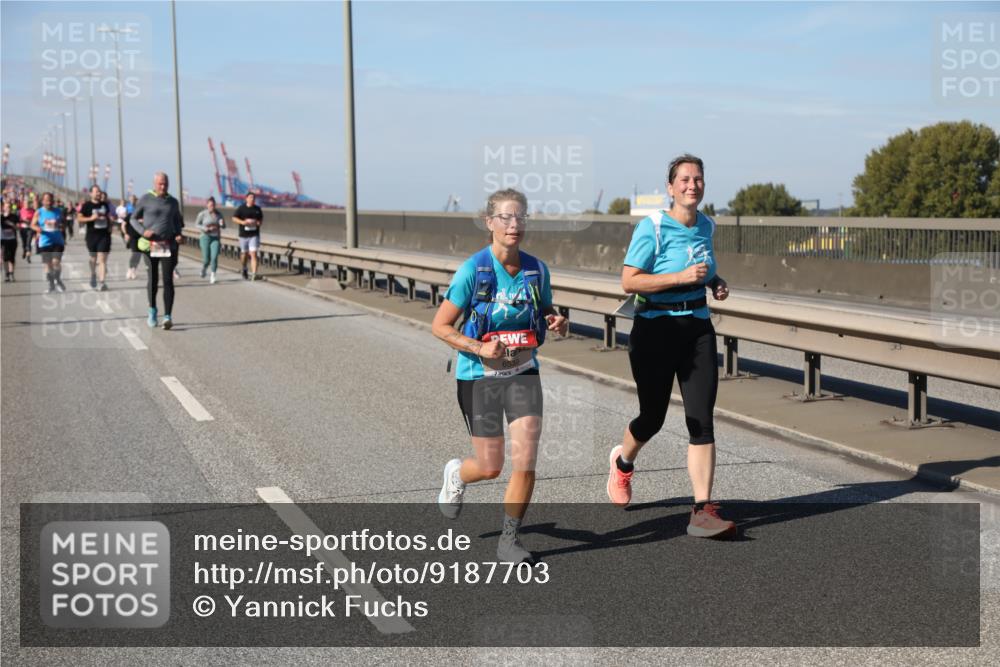 03.10.2025 - Köhlbrandbrückenlauf Yannick Fuchs http://msf.ph/oto/9187703 03.10.2025 12:06:59 Position 3  meine-sportfotos.de