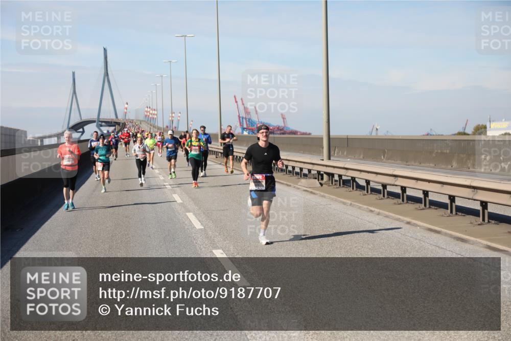 03.10.2025 - Köhlbrandbrückenlauf Yannick Fuchs http://msf.ph/oto/9187707 03.10.2025 11:46:22 Position 3  meine-sportfotos.de