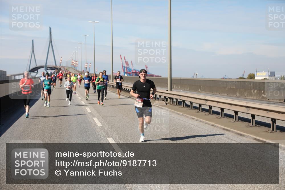 03.10.2025 - Köhlbrandbrückenlauf Yannick Fuchs http://msf.ph/oto/9187713 03.10.2025 11:46:22 Position 3  meine-sportfotos.de