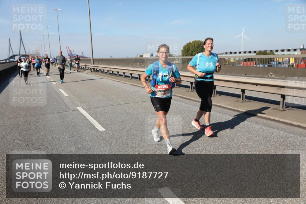 03.10.2025 - Köhlbrandbrückenlauf Yannick Fuchs http://msf.ph/oto/9187727 03.10.2025 12:07:00 Position 3  meine-sportfotos.de