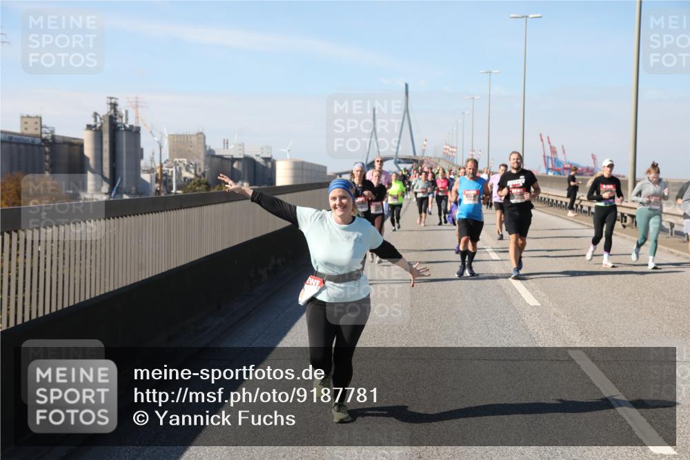 03.10.2025 - Köhlbrandbrückenlauf Yannick Fuchs http://msf.ph/oto/9187781 03.10.2025 12:07:05 Position 3  meine-sportfotos.de