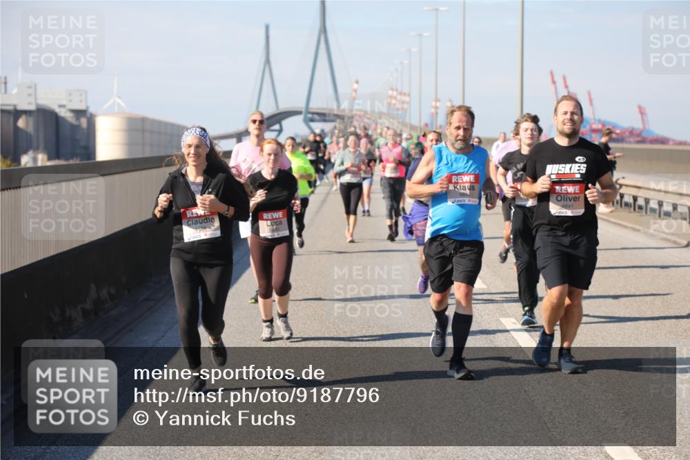 03.10.2025 - Köhlbrandbrückenlauf Yannick Fuchs http://msf.ph/oto/9187796 03.10.2025 12:07:06 Position 3 4485, 4840, 4841 meine-sportfotos.de