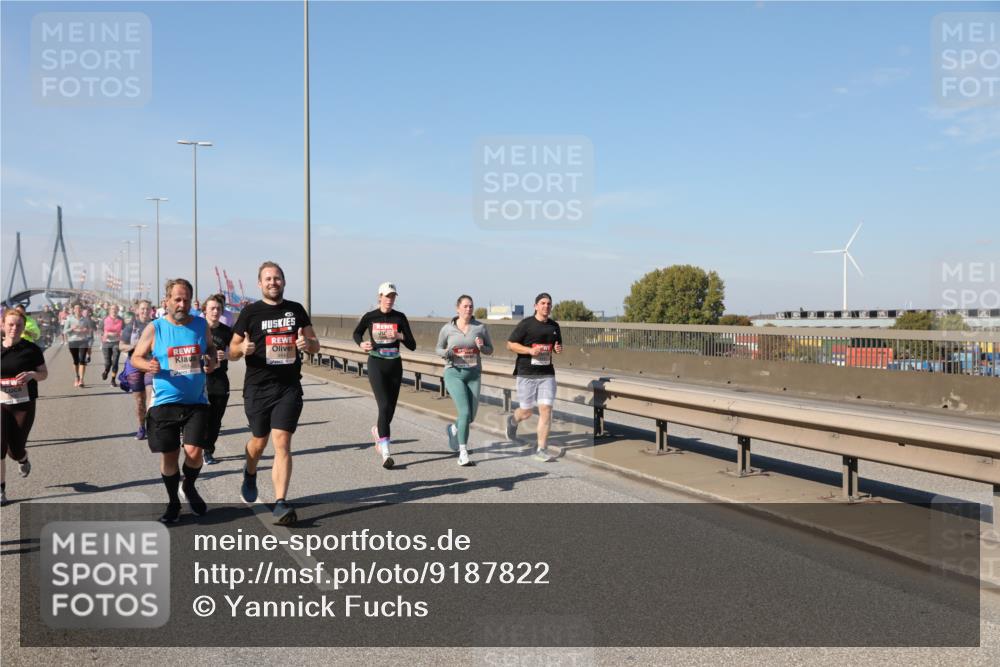 03.10.2025 - Köhlbrandbrückenlauf Yannick Fuchs http://msf.ph/oto/9187822 03.10.2025 12:07:08 Position 3  meine-sportfotos.de