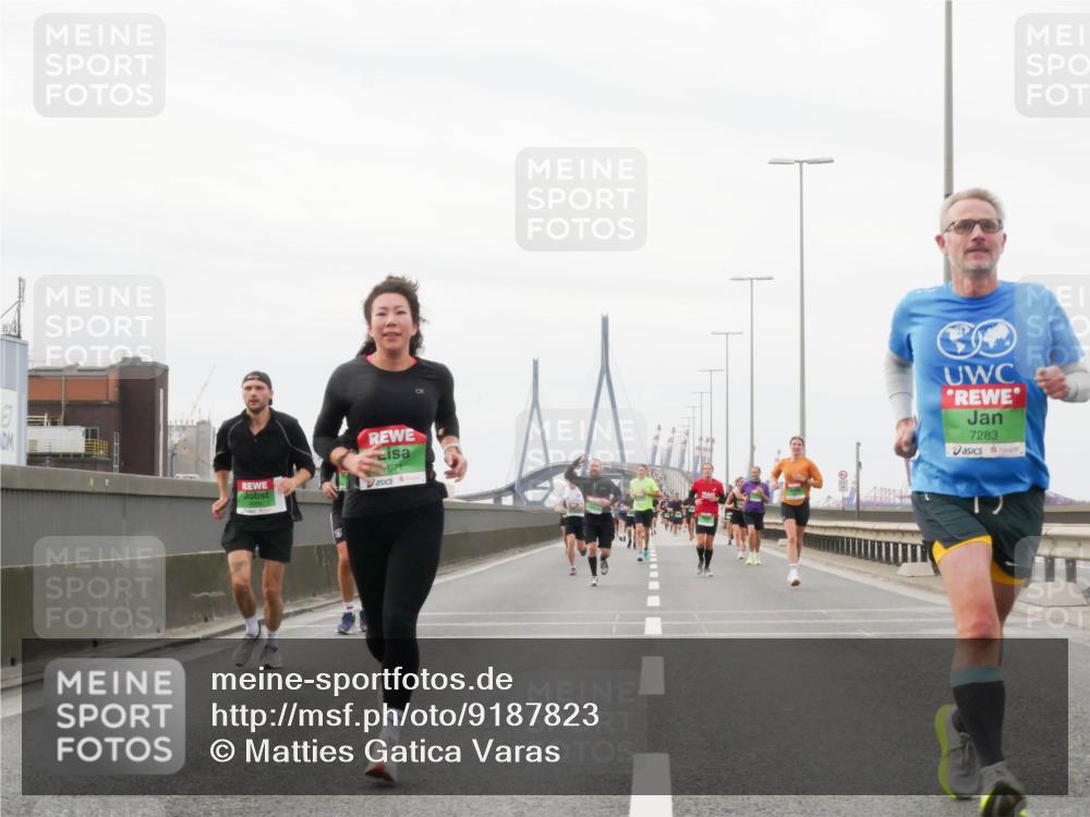 03.10.2025 - Köhlbrandbrückenlauf Matties Gatica Varas http://msf.ph/oto/9187823 03.10.2025 15:51:49 Position 3 071, 7283 meine-sportfotos.de