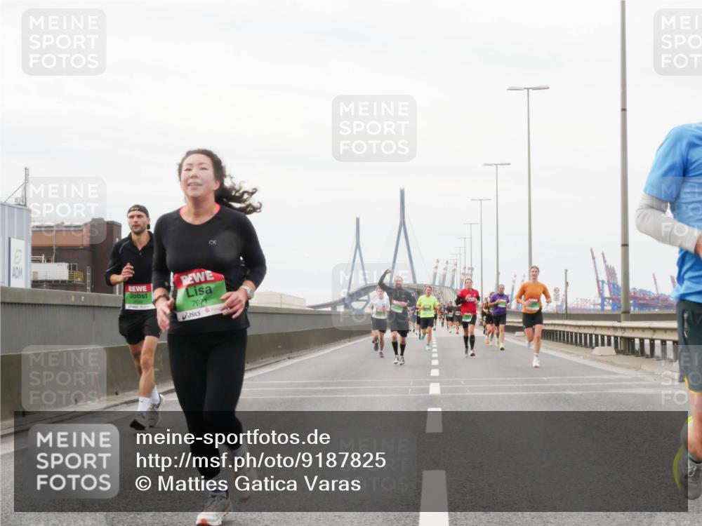 03.10.2025 - Köhlbrandbrückenlauf Matties Gatica Varas http://msf.ph/oto/9187825 03.10.2025 15:51:50 Position 3 7071 meine-sportfotos.de