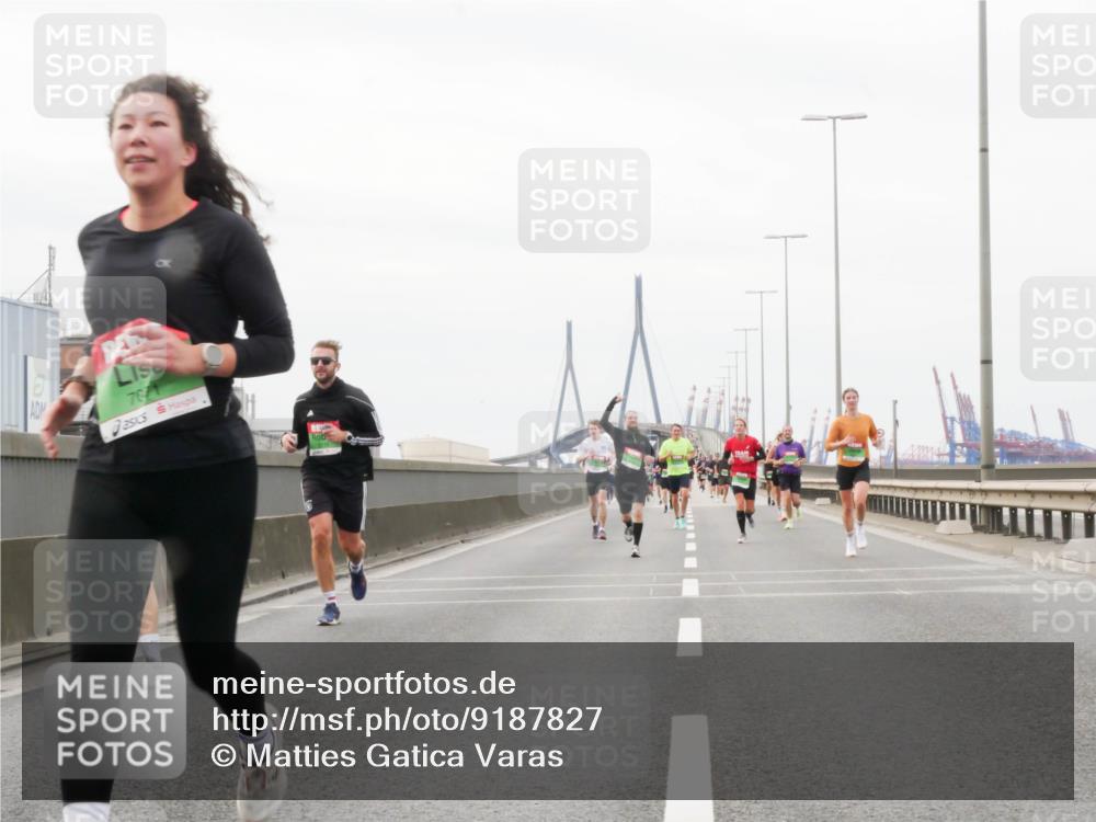 03.10.2025 - Köhlbrandbrückenlauf Matties Gatica Varas http://msf.ph/oto/9187827 03.10.2025 15:51:50 Position 3 7671 meine-sportfotos.de