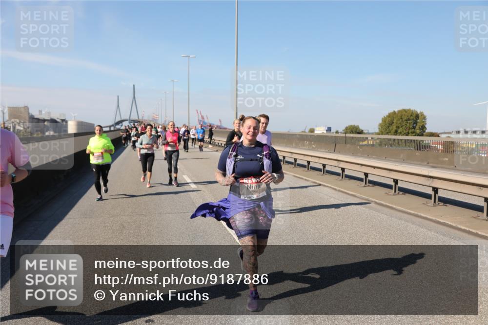 03.10.2025 - Köhlbrandbrückenlauf Yannick Fuchs http://msf.ph/oto/9187886 03.10.2025 12:07:11 Position 3 4355 meine-sportfotos.de